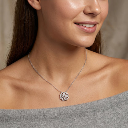 "To My Beautiful Daughter" Magnetic Hearts Clover Necklace – Meaningful Gift from Dad for Birthday, Graduation & Any Occasion