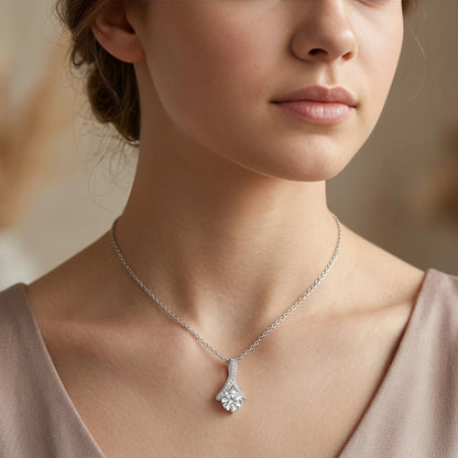 "Straighten Your Crown, Love Dad" Alluring Beauty Necklace – Meaningful Gift from Dad for Daughter for Birthday, Graduation & Any Occasion - The Love Sparkle