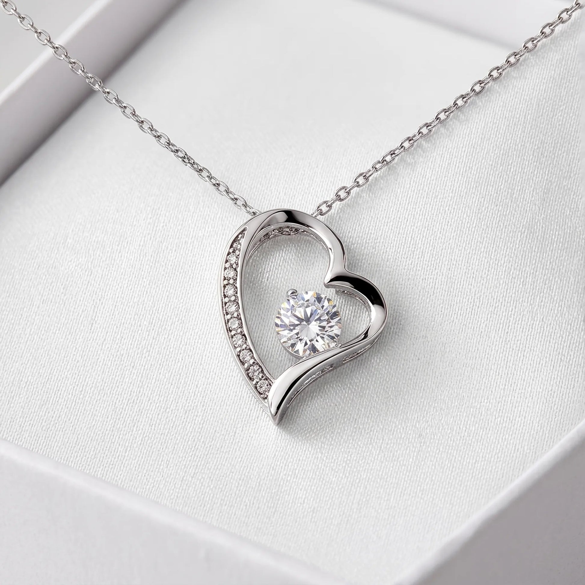 To My Beautiful Daughter - "Piece of My Heart" Forever Love Necklace - The Love Sparkle