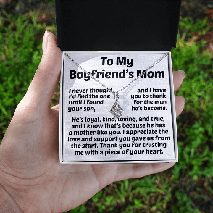 To My Boyfriend's Mom - Alluring Beauty Necklace - Thank You for Trusting Me - The Love Sparkle
