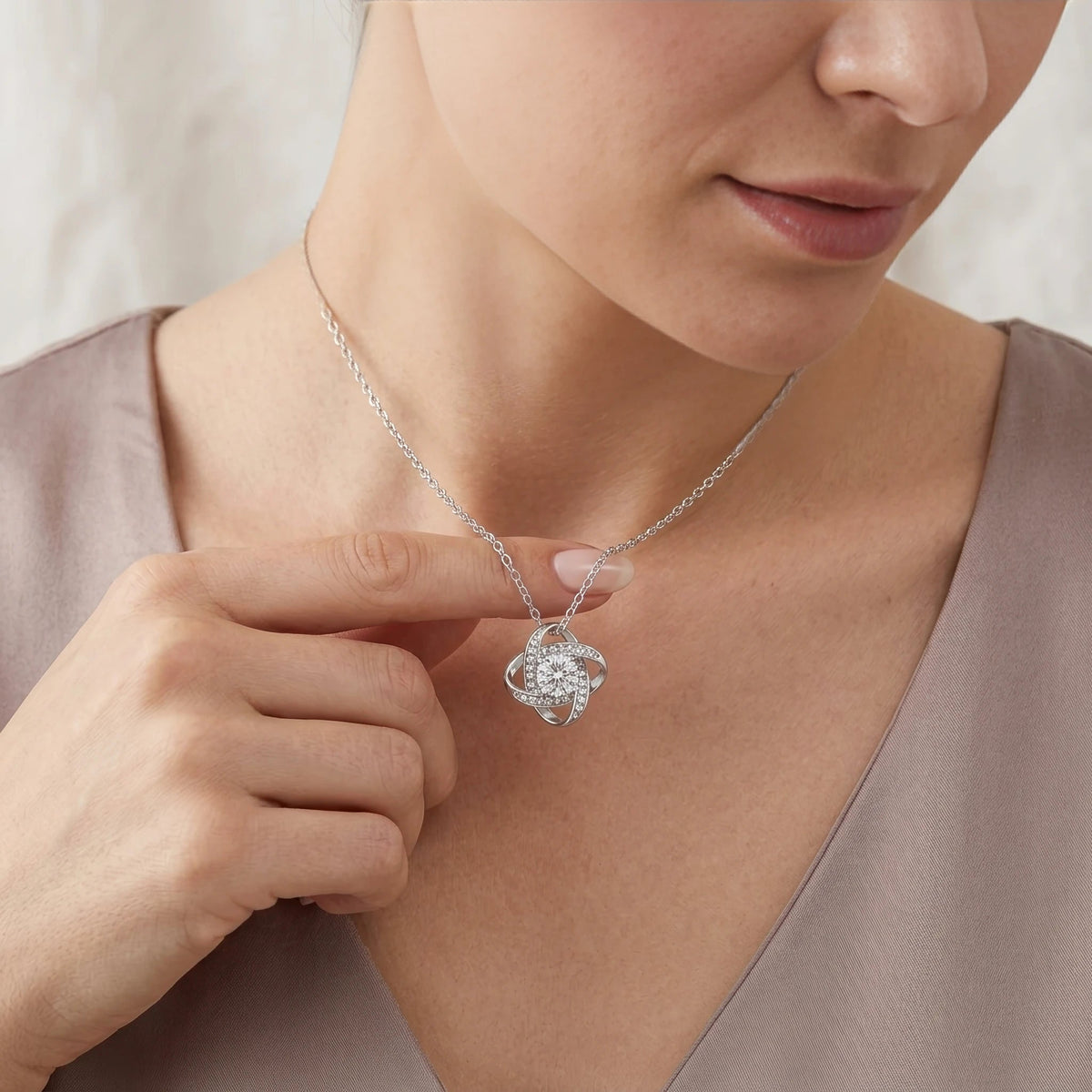 "To My Daughter On Your Wedding Day" Love Knot Necklace – Meaningful Gift from Dad to Bride - The Love Sparkle
