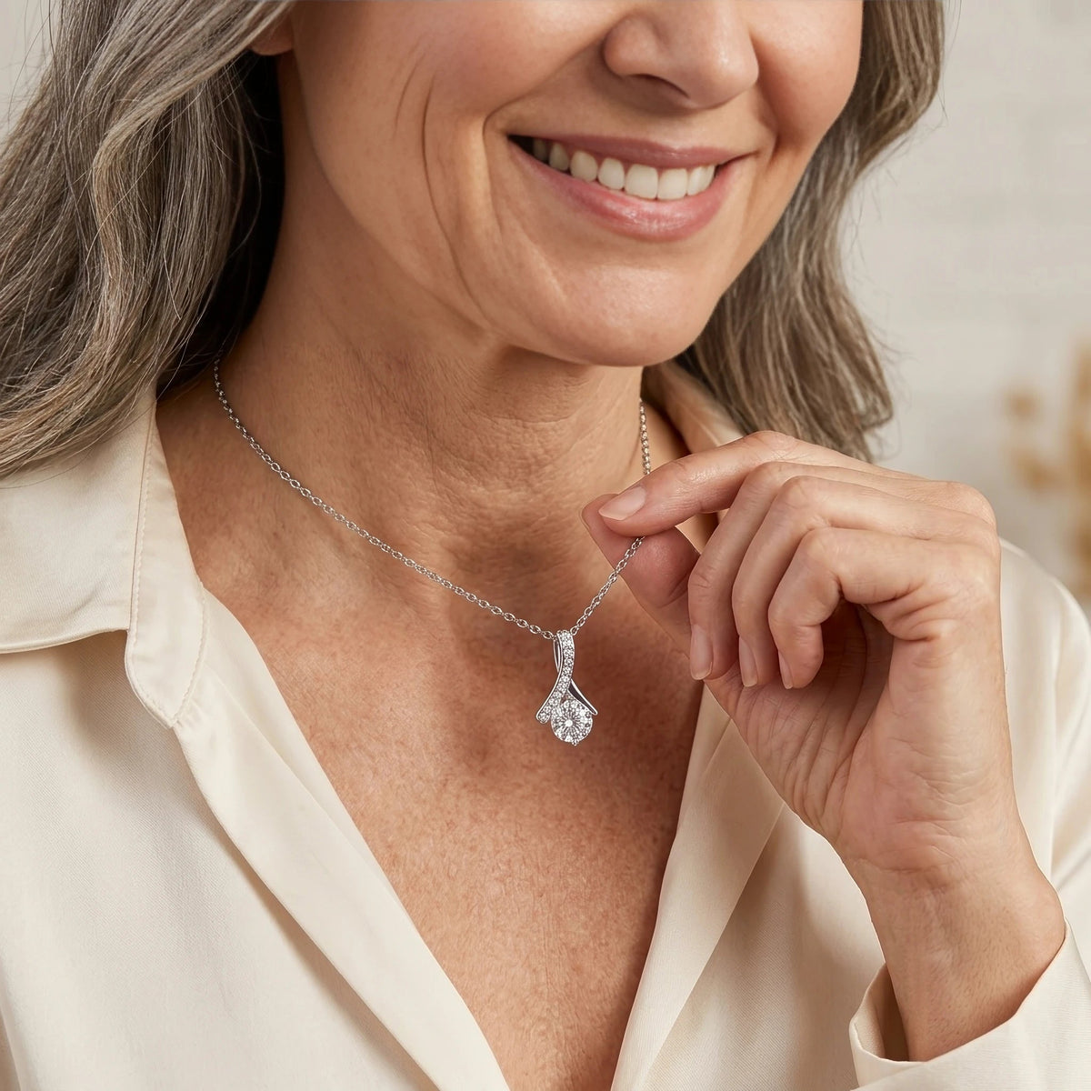 "To My Mom On My Wedding Day, Forever Your Little Girl" Alluring Beauty Necklace – Gift from Bride to Mother - The Love Sparkle