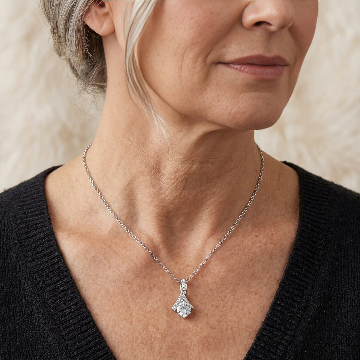 "To My Mother On My Wedding Day, Forever Your Son" Alluring Beauty Necklace – Heartfelt Gift from Son - The Love Sparkle