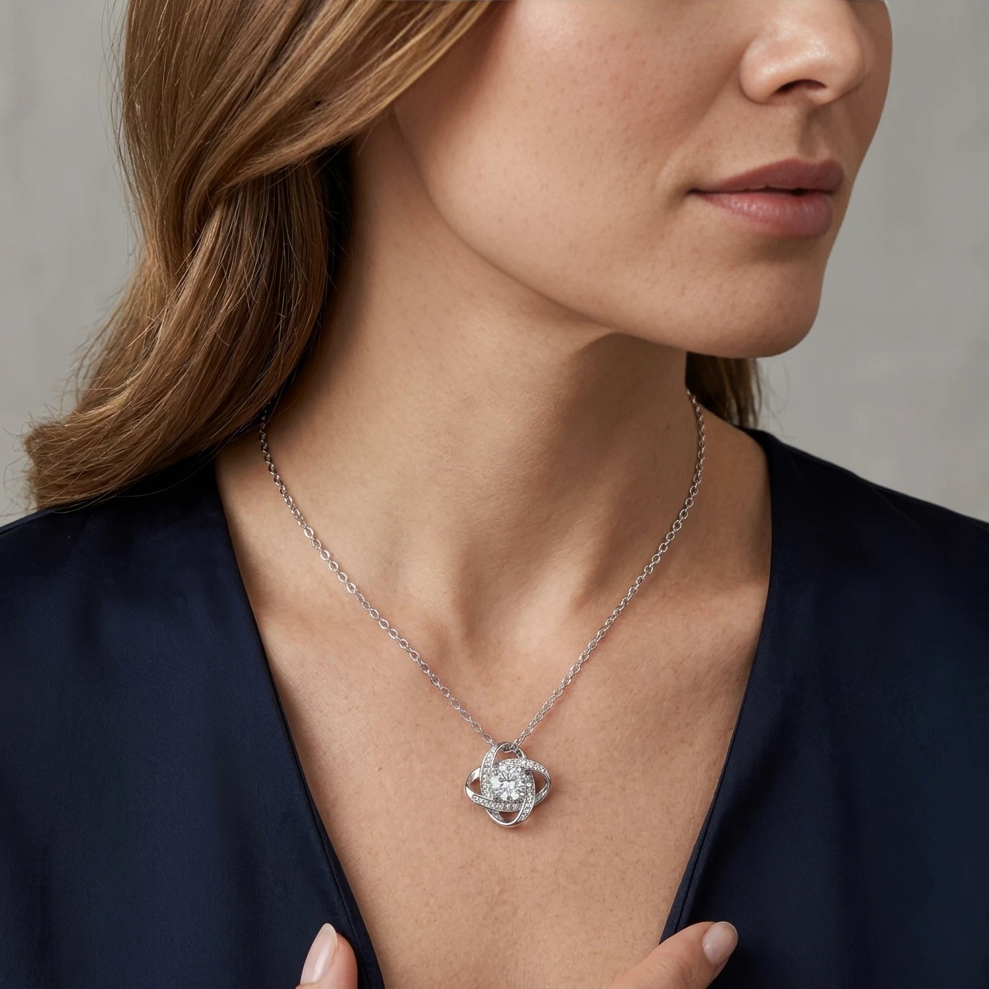 "Win Her Back" Love Knot Necklace - Romantic Reconciliation Gift for Wife or Girlfriend - The Love Sparkle